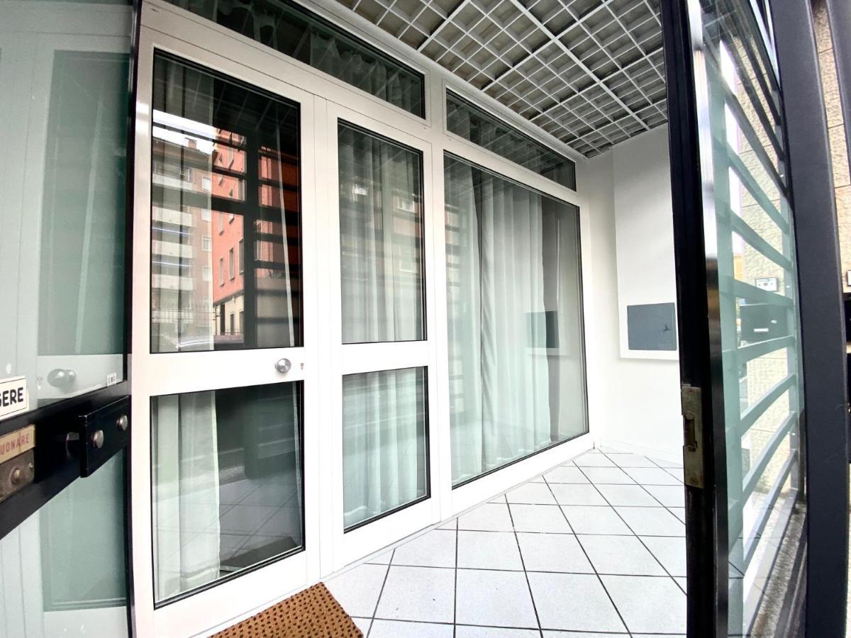 Crespi In Fiera Apartman Bologna Kültér fotó